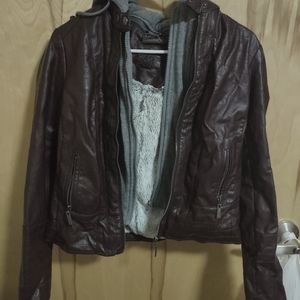 brown leather jacket size small